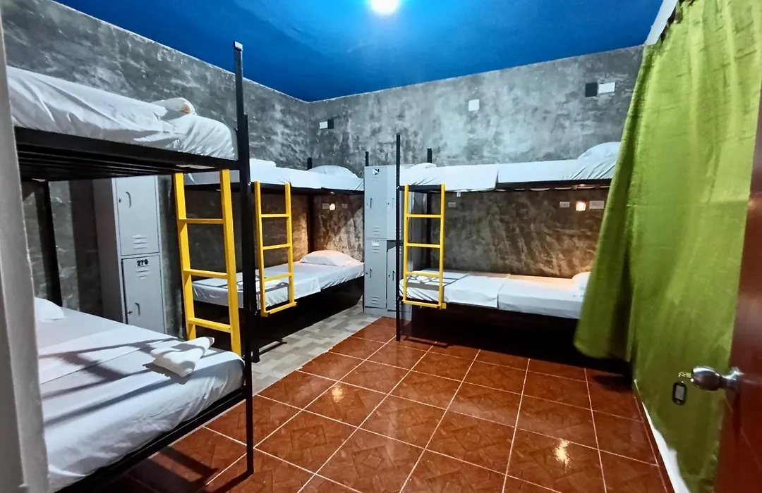 Ding-Dong Hostel-1